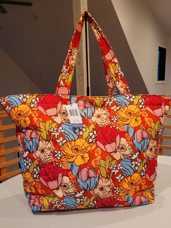 Vera Bradley Handbags - Vera Bradley Quilted Midday Garden